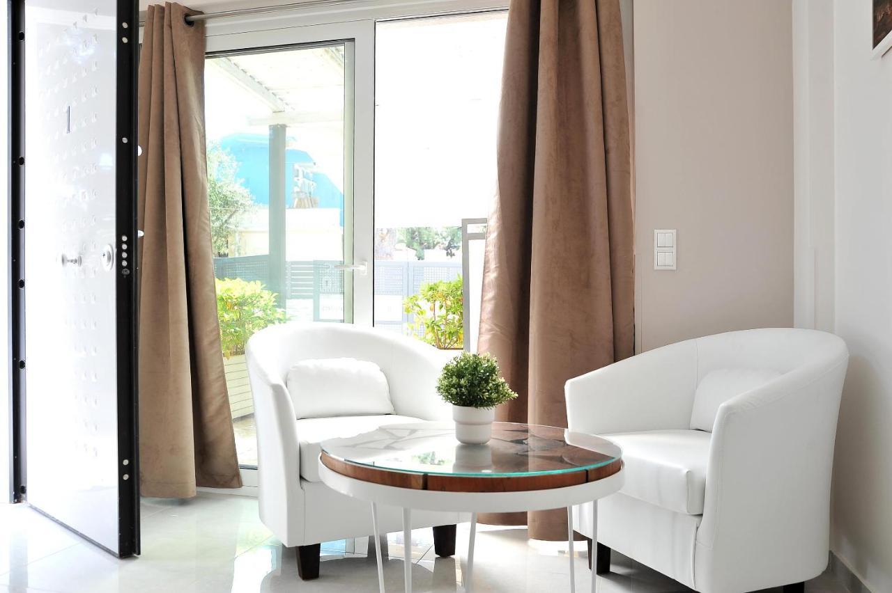 Alekos Luxury Suites Free 24H Transportation From - To Airport Луца Экстерьер фото